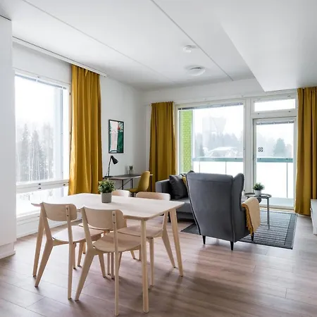 Hiisi Homes Apartman *